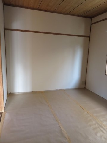 野中一戸建ての寝室