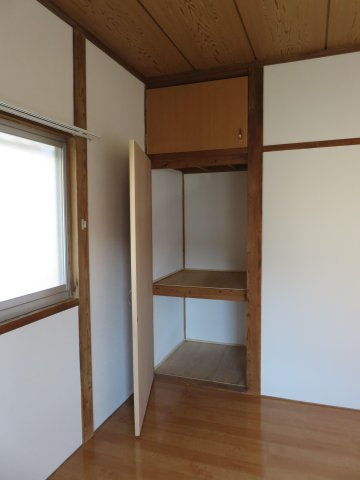 野中一戸建ての収納