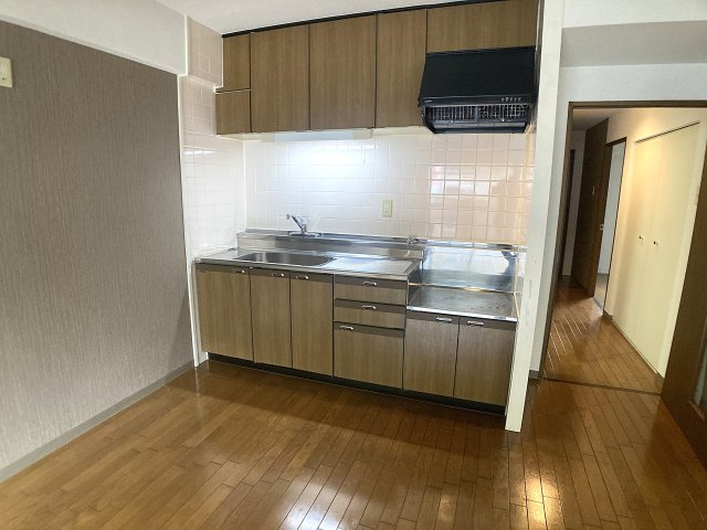 ベガ中上のキッチン|ガスコンロ対応の広々キッチン