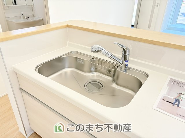 CRADLEGARDEN宇都宮市簗瀬第8のキッチン|大きなシンクございます。
