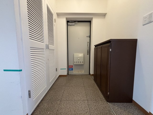 【玄関】