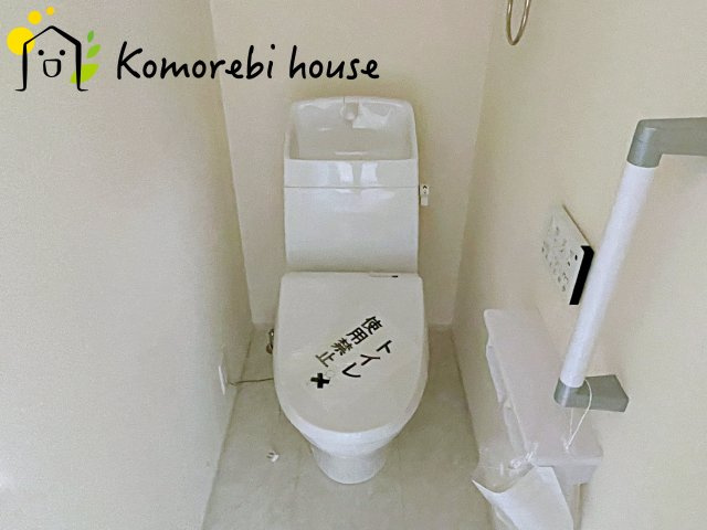 蓮田市緑町　新築一戸建て　リーブルガーデン　01のトイレ|トイレもきれいです