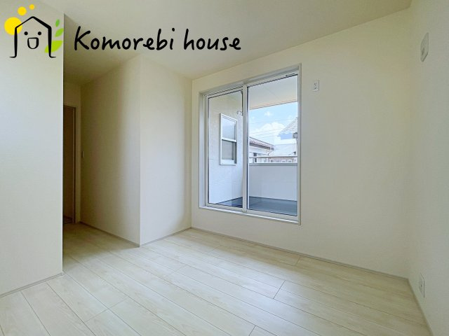 蓮田市緑町　新築一戸建て　リーブルガーデン　01の寝室|落ち着いて過ごせるお部屋なので、寝室にいかがでしょうか