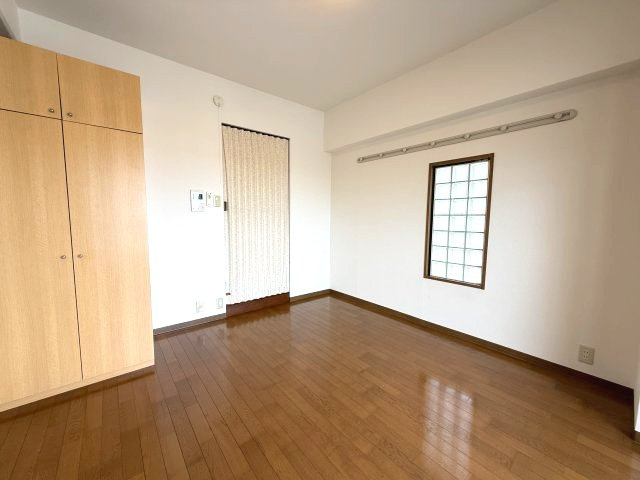 ロジュマン六甲の居間・リビング
