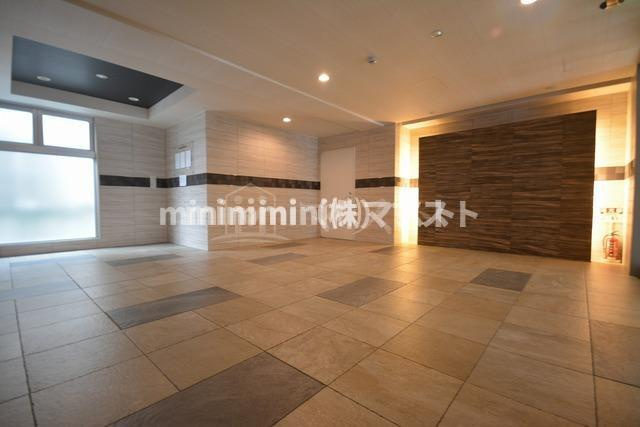 大阪市大正区三軒家東１丁目の賃貸マンションのロビー