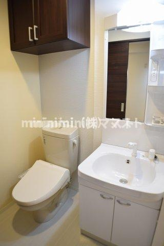 大阪市大正区三軒家東１丁目の賃貸マンションの洗面所