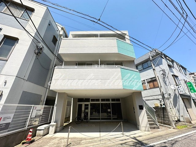 茅ヶ崎市中海岸１丁目の賃貸マンションの外観