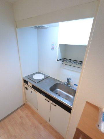 シャルム市川のキッチン