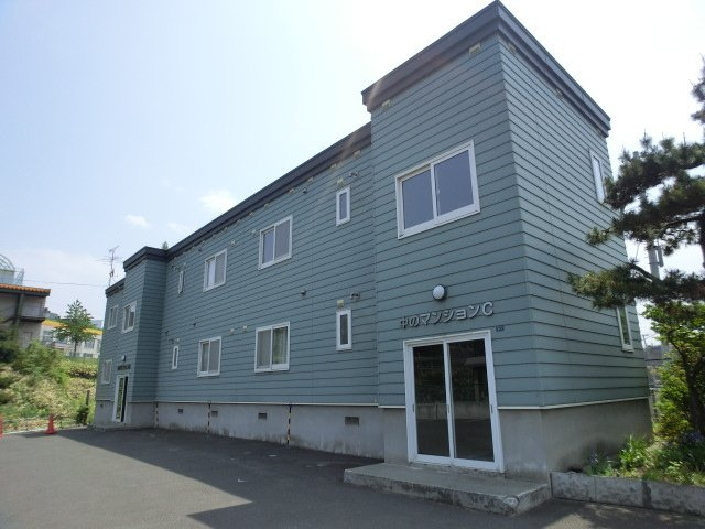 中のマンションＤ