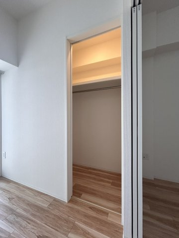 【収納】セレニテ神戸元町クレア