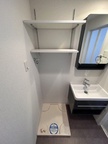 【玄関】セレニテ神戸元町クレア