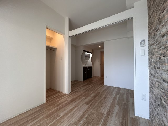 【寝室】セレニテ神戸元町クレア