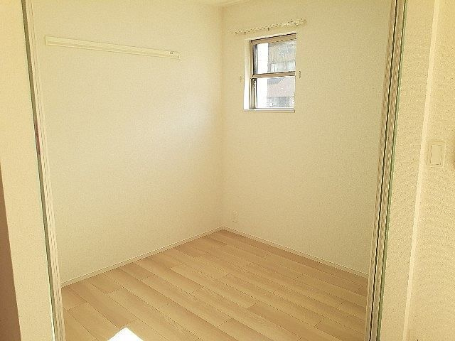 ブルーム（ＢＬＯＯＭ）の洋室|個人の部屋や寝室として使える洋室です