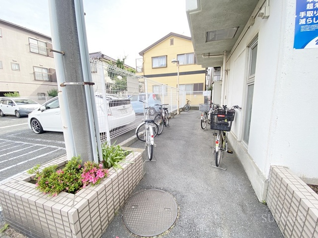 グランシャリオヨシハラのその他共用部分|駐輪場はこちらになります☆