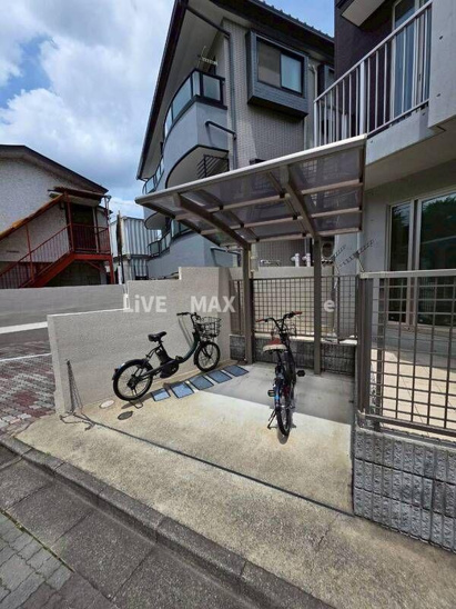 【駐車場】フラワーハイム 