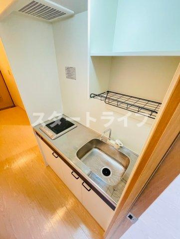 大阪市淀川区西宮原１丁目の賃貸マンションのキッチン
