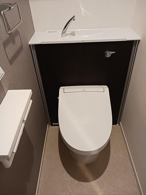 Ｙ’ｓ　ＳＴＡＴＥ　天王台のトイレ