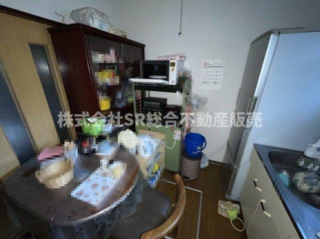 花園西町2丁目中古戸建のキッチン|弊社は不動産管理・賃貸仲介業もしております。
もちろんリフォームもできますので、お気軽にお申しつけ下さいませ