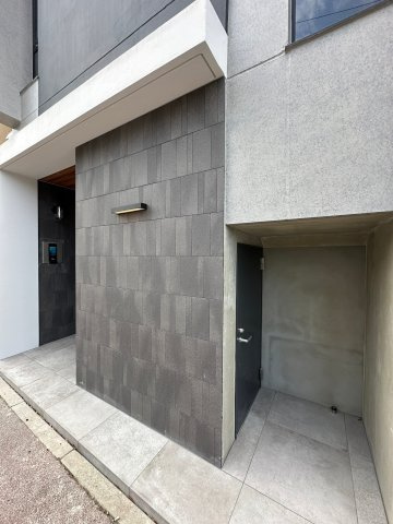 CrossRoad SasashimaLive　名古屋市賃貸　仲介手数料無料のエントランス