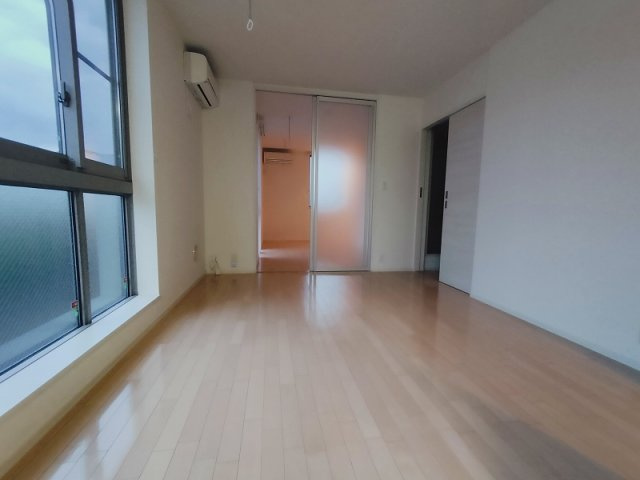 エクセル千鳥町の居間・リビング