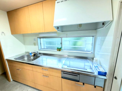 ☆選べる家具プレゼント☆松山市堀江町 ３SLDK　中古戸建のキッチン