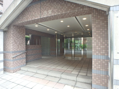 【エントランス】 | ウルム西宮 | 高級感あるエントランスです
