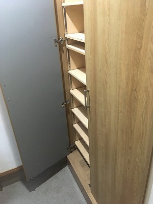 プリマベーラの玄関
