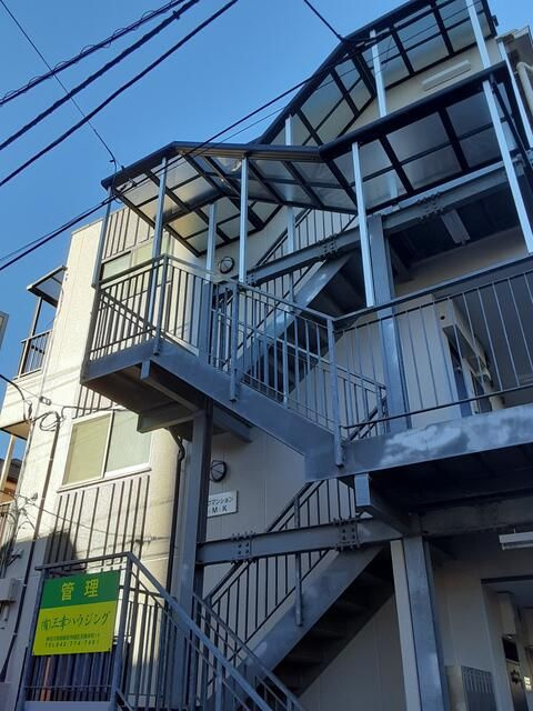 ライフマンションＹＭＫの外観