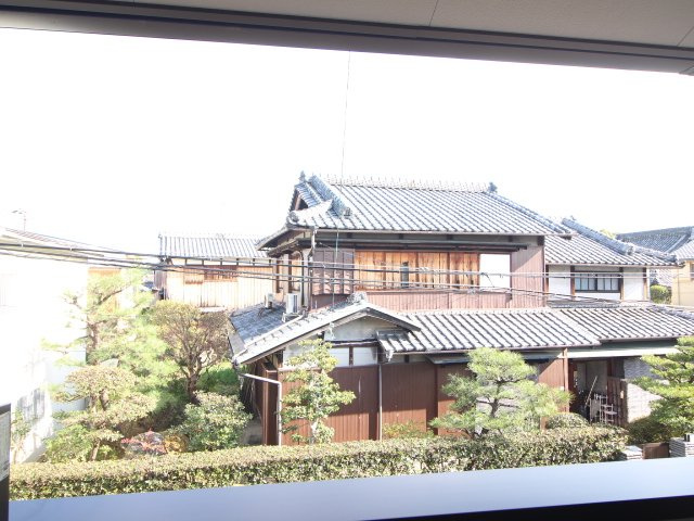 シャルモント勝竜寺の展望