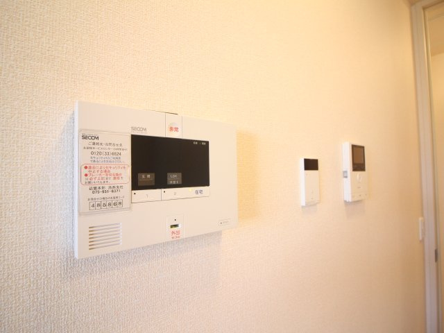 シャルモント勝竜寺のセキュリティ