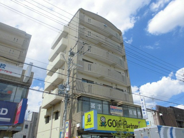 フジセントラルビル
