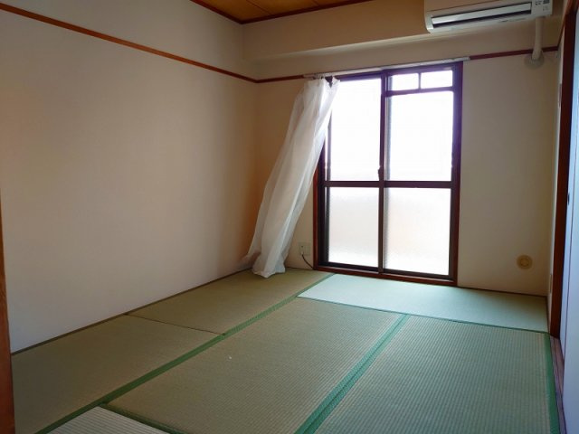 フジセントラルビルの内装