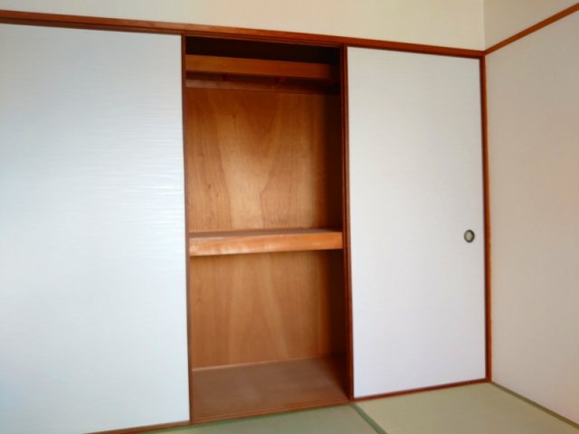 フジセントラルビルの収納