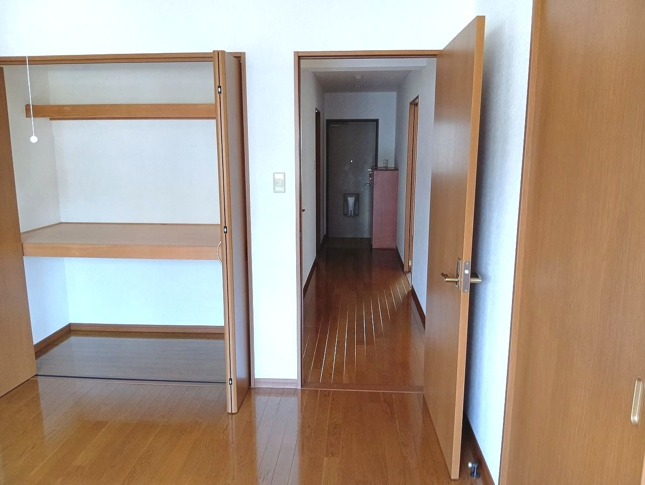 BRUGGEの内装|過ごしやすい室内です