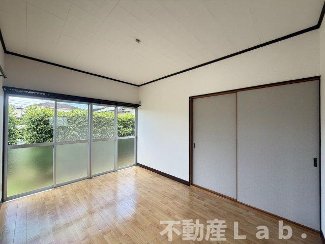 CASA栄 86の居間・リビング