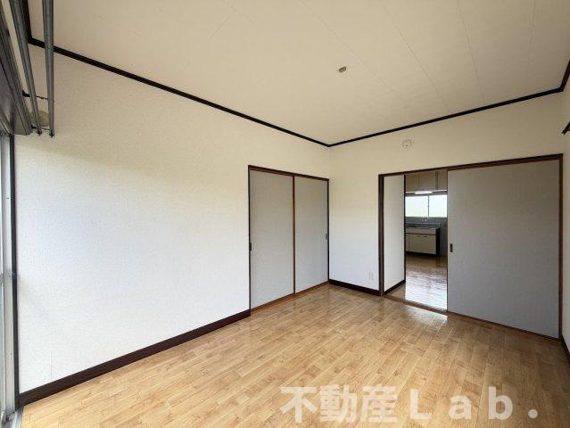 CASA栄 86の居間・リビング