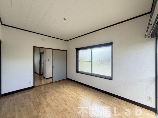 CASA栄 86の居間・リビング