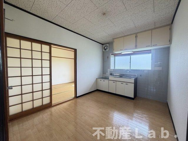 CASA栄 86の居間・リビング