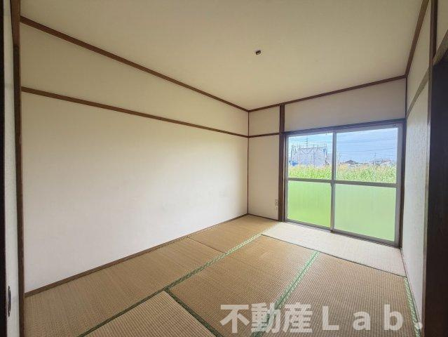 CASA栄 86の和室