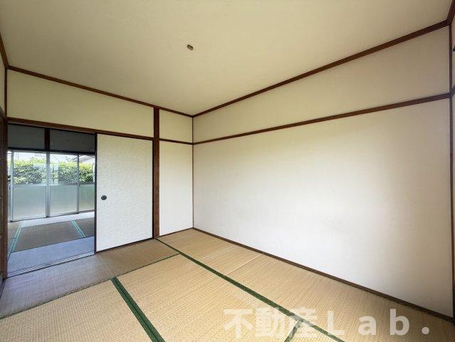CASA栄 86の和室