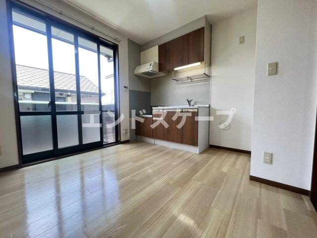 グリーンハイツＢの居間・リビング|高崎、前橋のお部屋探しはエンドスケープまで！お客様の理想お聞かせ下さい♪