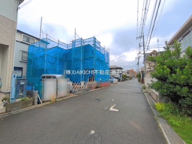 【前面道路含む現地写真】 | 鶴ヶ島市富士見3期　GRACE　新築戸建　全2棟　2号棟