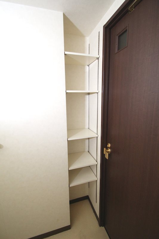 横浜市西区桜木町４丁目の賃貸マンション
