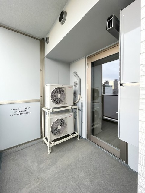 ロイヤルパークス有明のバルコニー|※写真は同タイプ住戸です。