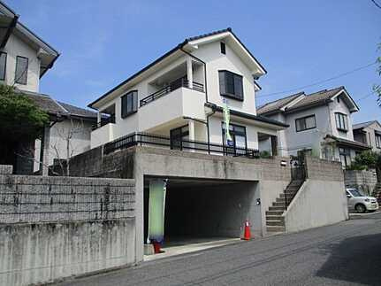 佐伯区藤の木４丁目の前面道路含む現地写真