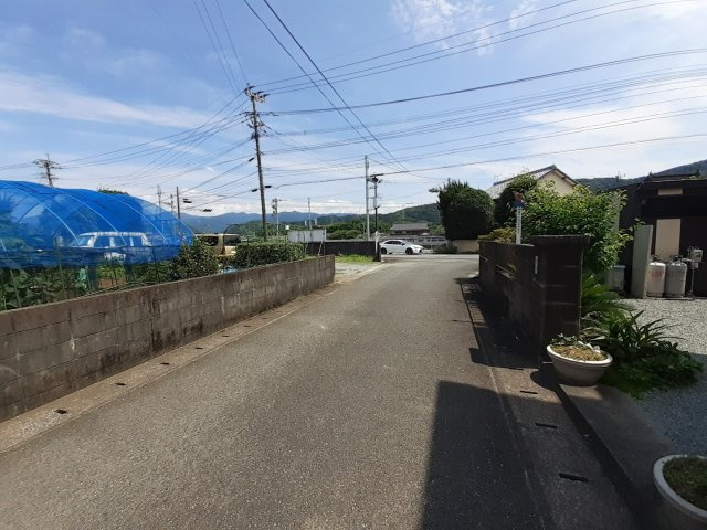 下益城郡美里町大沢水の売地|西側道路