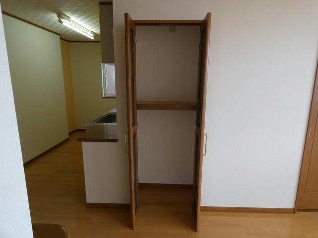 プライズⅡの収納