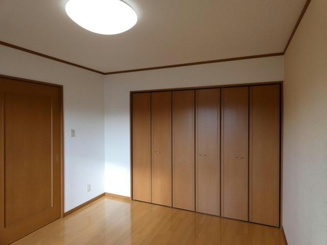 プライズⅡの洋室