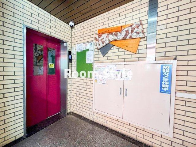 上池袋リリエンハイムのその他共用部分|空室のためご都合に合わせてご内覧できます
お問合せはお電話でもお受付しております。
03-6450-5211