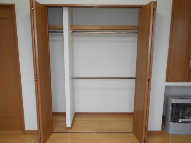 プライズⅡの収納